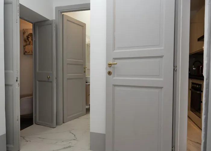 Apartment Penthouse Colosseo Iii Rome