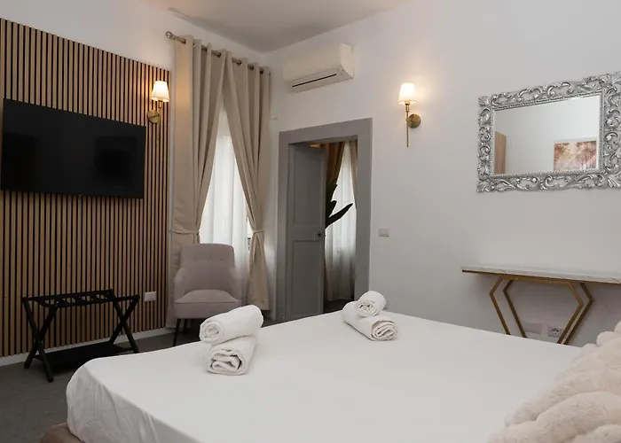 Penthouse Colosseo Iii *