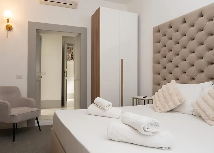 Penthouse Colosseo Iii *
