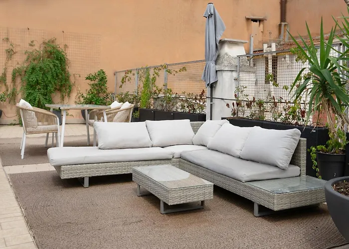 Penthouse Colosseo Iii